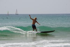 longboard surf session Meia Praia
