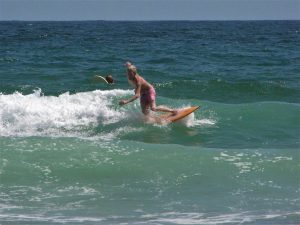 meia praia boardshort session