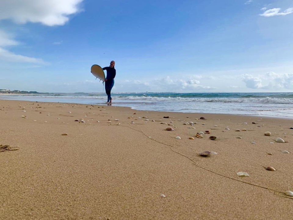 lagos surfgirl