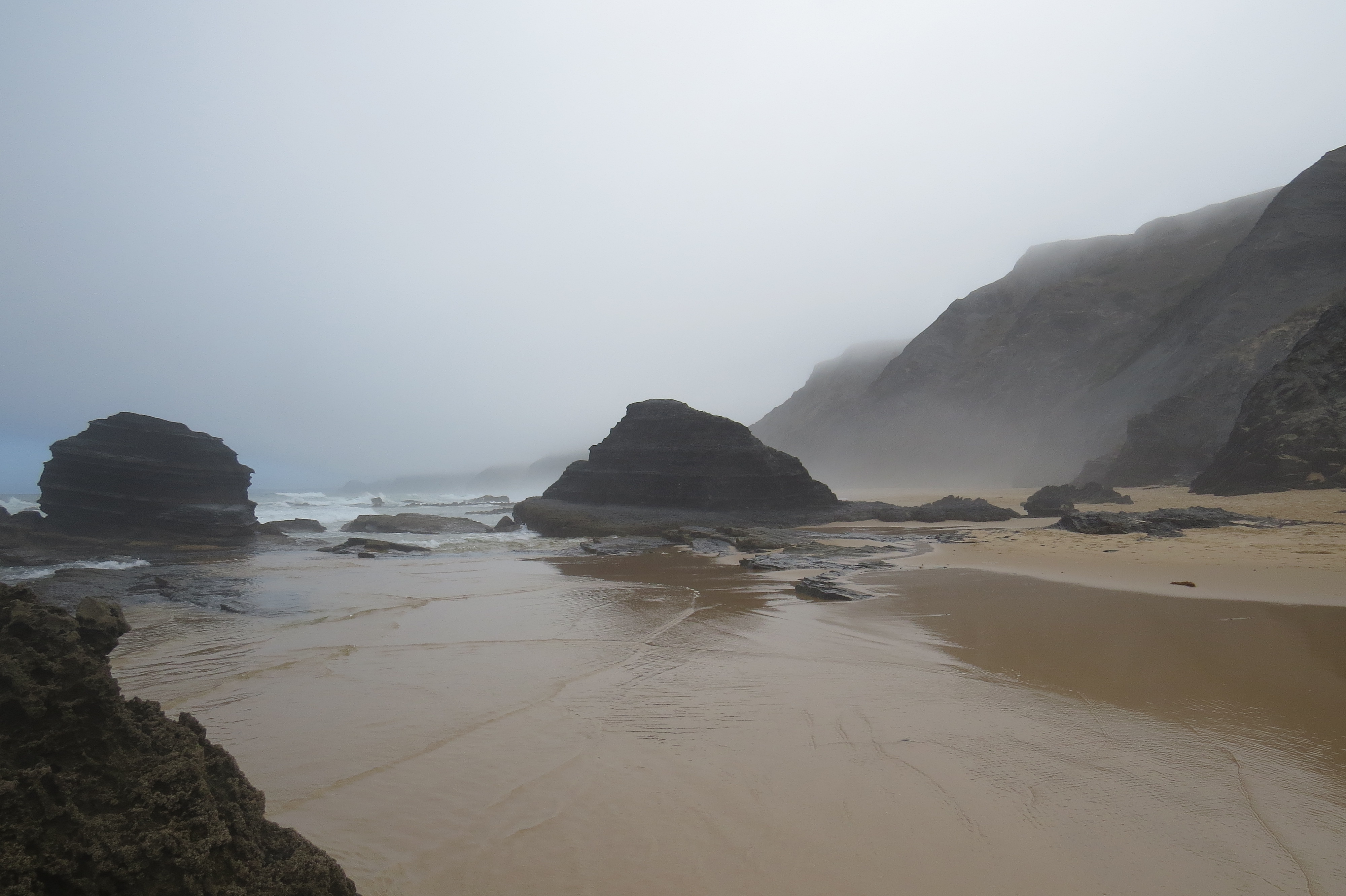 castalejo beach misty