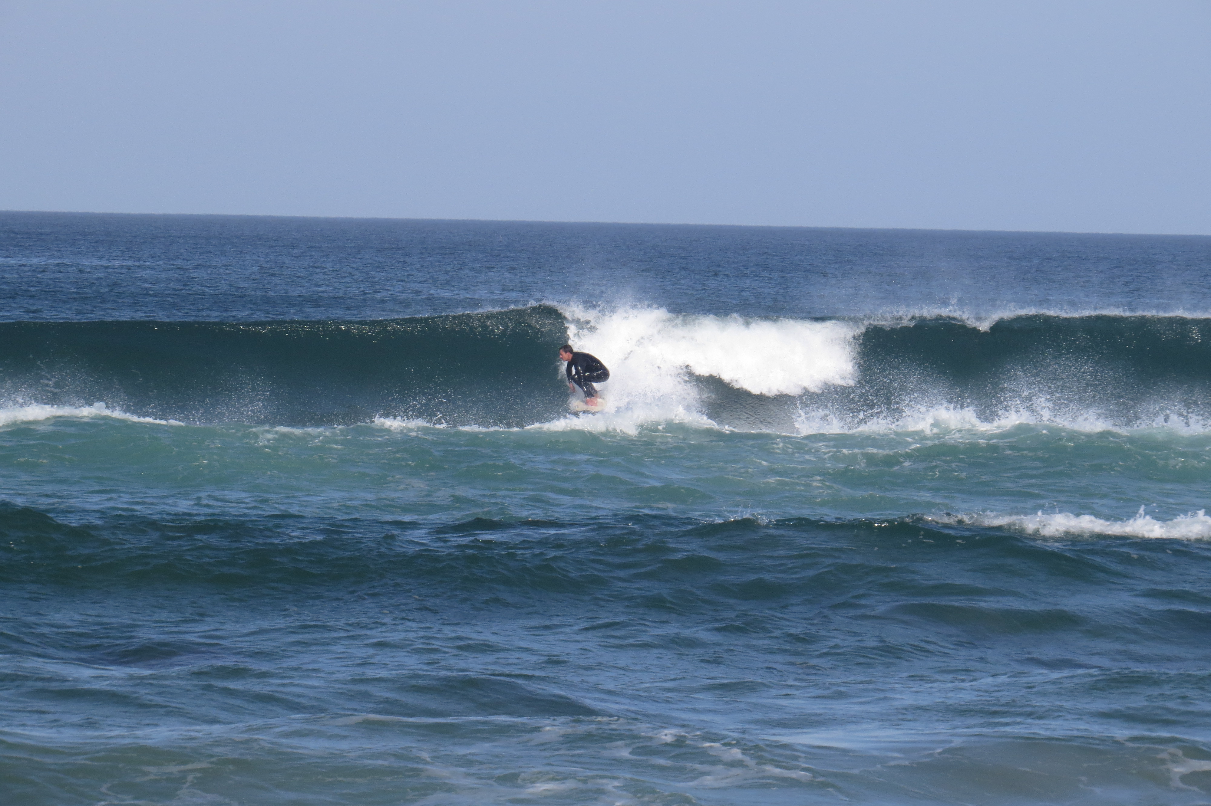 right hand wave cordoama surfguide algarve