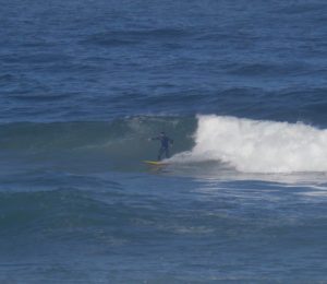 surfing mini nazare in cordoama