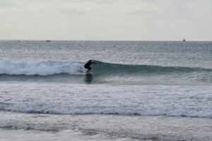 small-wave-zavial-surfguide-algarve