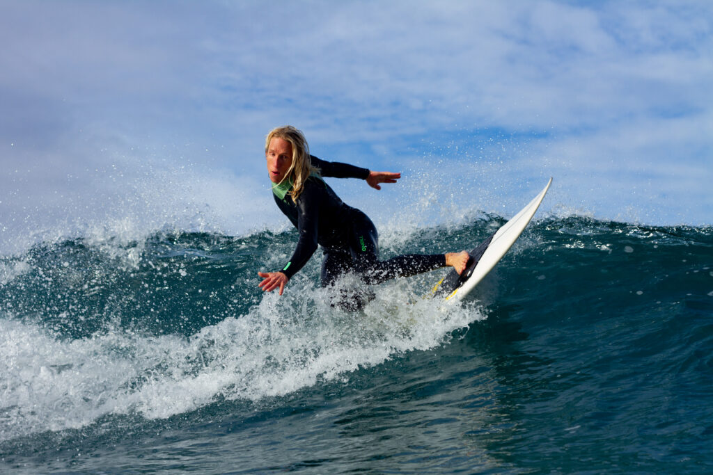 backside-turn-surfguide-algarve