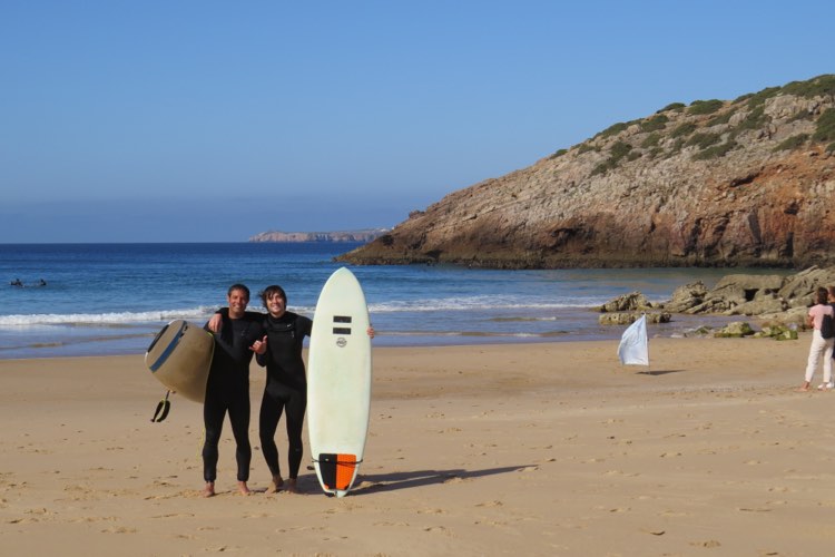 surfer-boys-zavial-surfguide-algarve