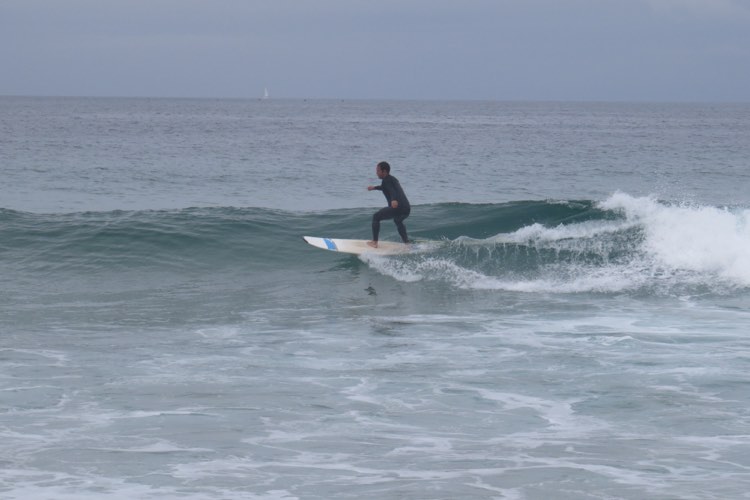 clean-perfect-wave-at-zavial-surfguide-algarve