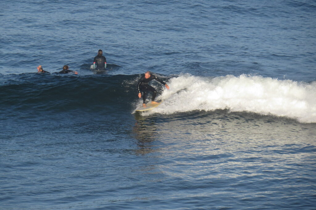 small-wave-tonel-sagres-surfguide-algarve