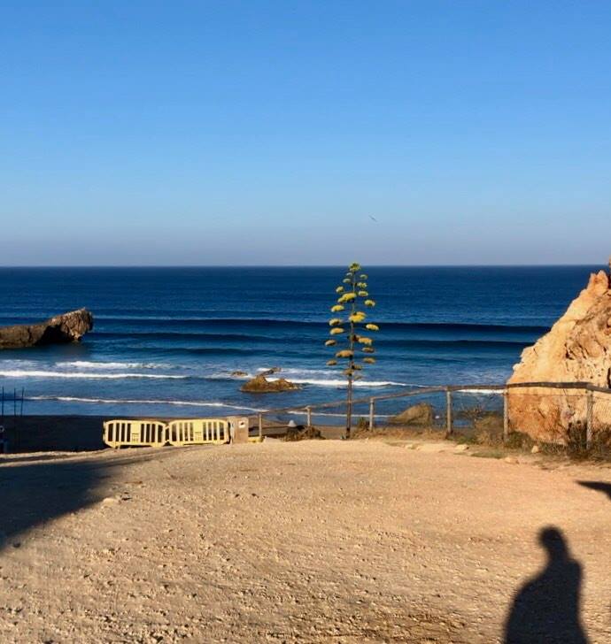 tonel-end-of-the-world-sagres-summer-swell-surfguide-algarve