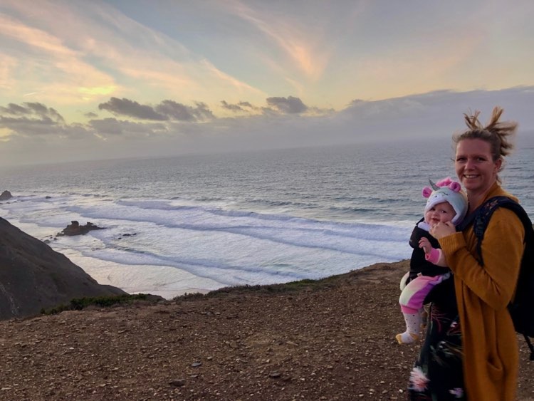 west-coast-sunset-with-unicorn-and-family-surfguide-algarve