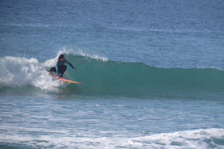 Friend surf guide algarve backside surfing Porto de Mos