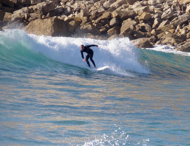 barranco surfing surf guide algarve