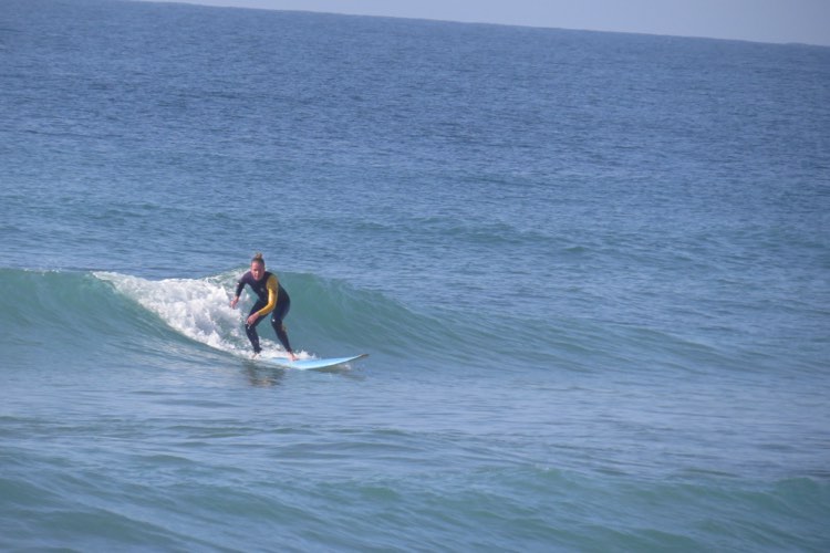 miss surf guide algarve surfing porto de mos soft top