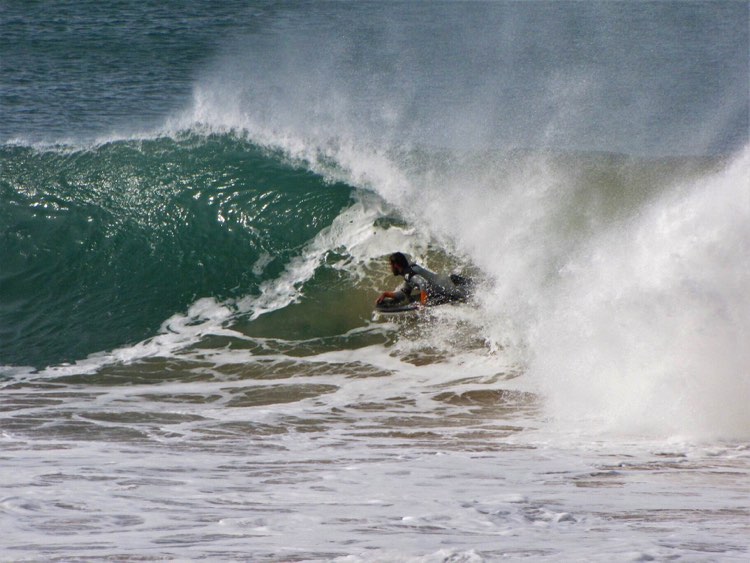 zavial barrel boogieboarder surf guide algarve