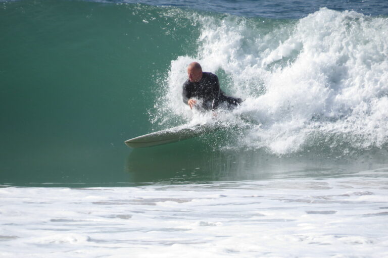 beliche backside grab rail surf guide algarve