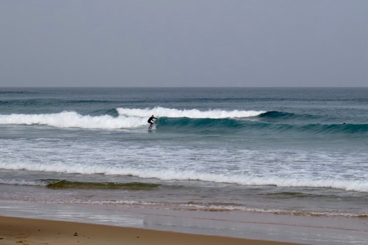 private peak surf guide algarve surfing cordoama