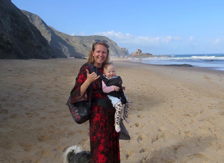 missis and little surf guide algarve