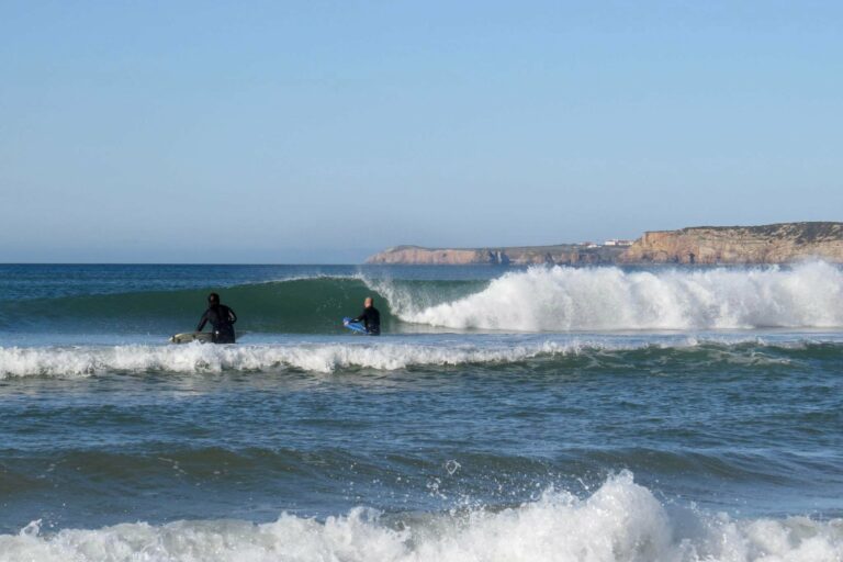 Small clean waves in zavial