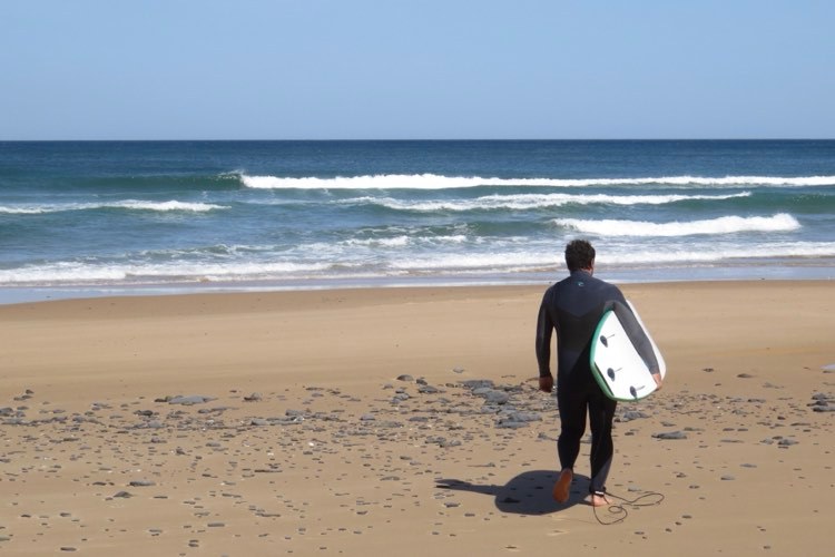 small wave, big board surfing cordoama surf guide algarve