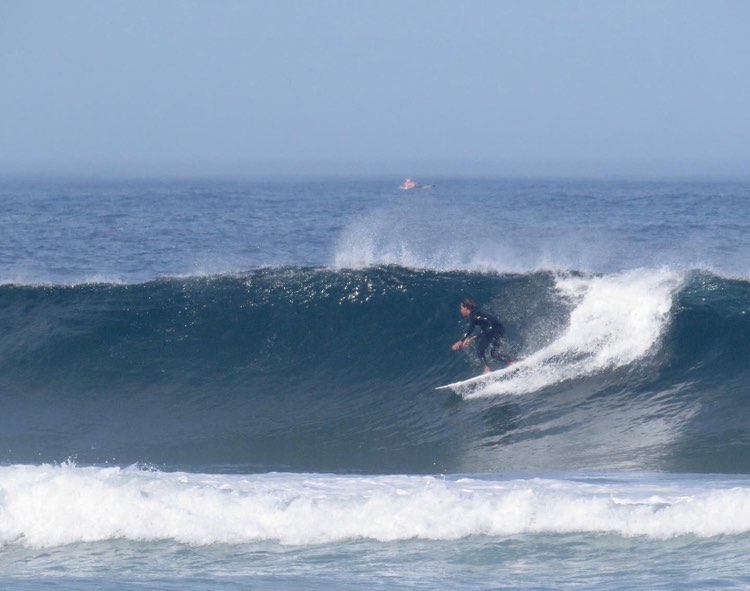 Sagres surfing Tonel with surf guide algarve unknown surfer