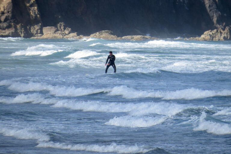 amado surfing longboard surf guide algarve