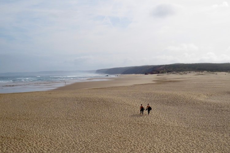 bordeira surfers on the beach surf guide algarve