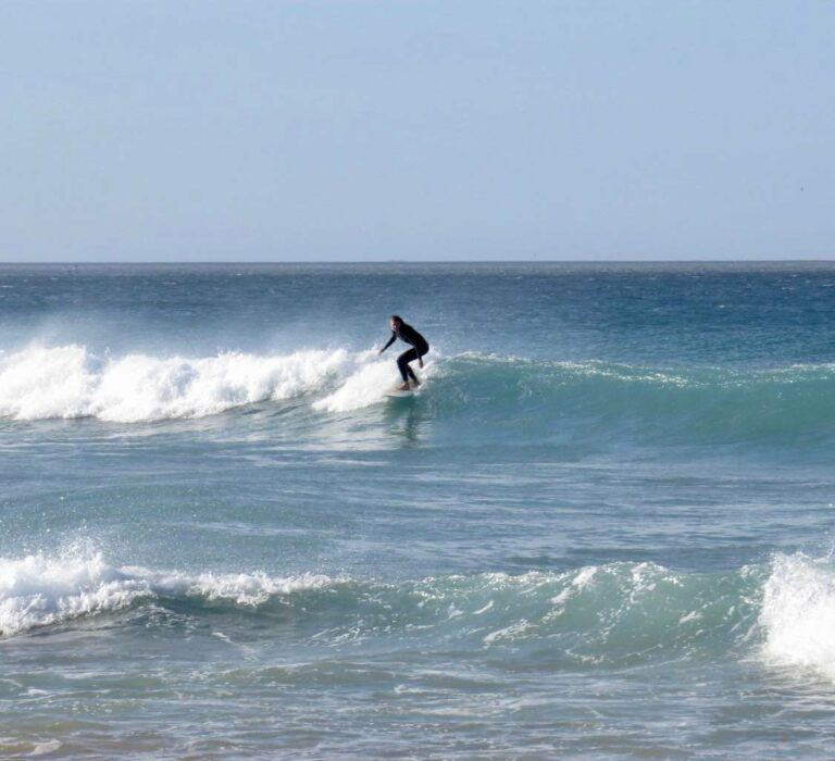 Zavial surfer girl with surf guide algarve