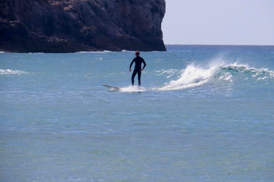 clean wave longboard zavial surf guide algarve