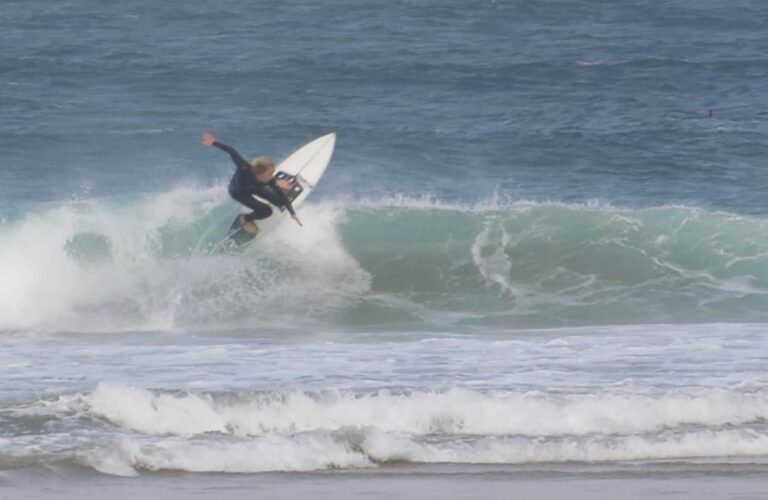 surf guide algarve backside turn west coast surf lesson