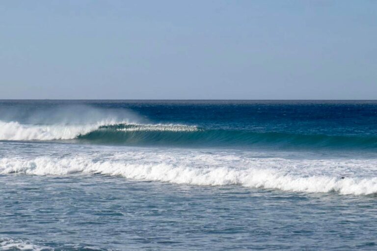 zavial surfing empty with surf guide algarve