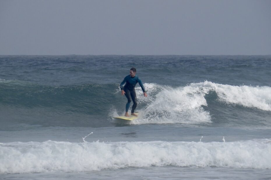 longboard waves surf guide algarve