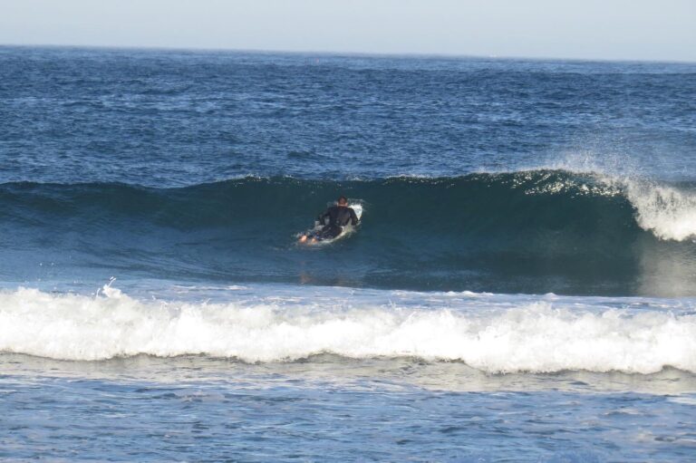 clean waves surfing portugal surf guide algarve