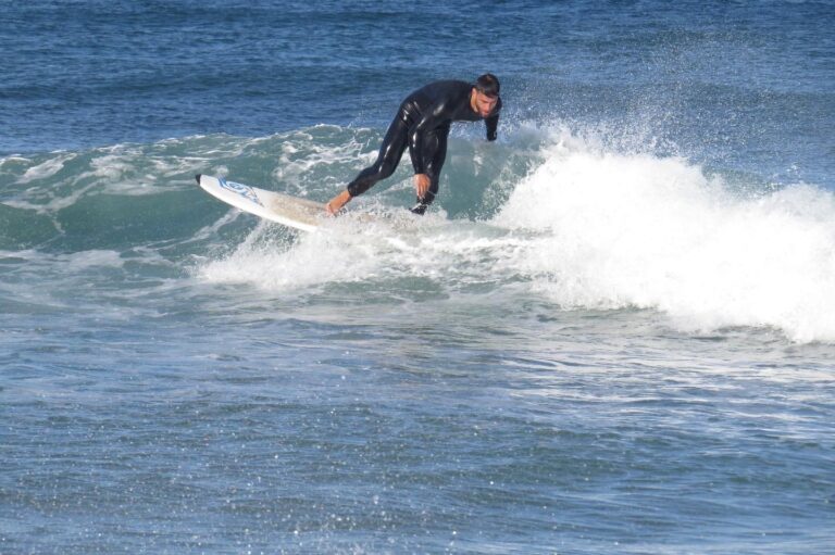 good turn surfing malibu surf guide algarve