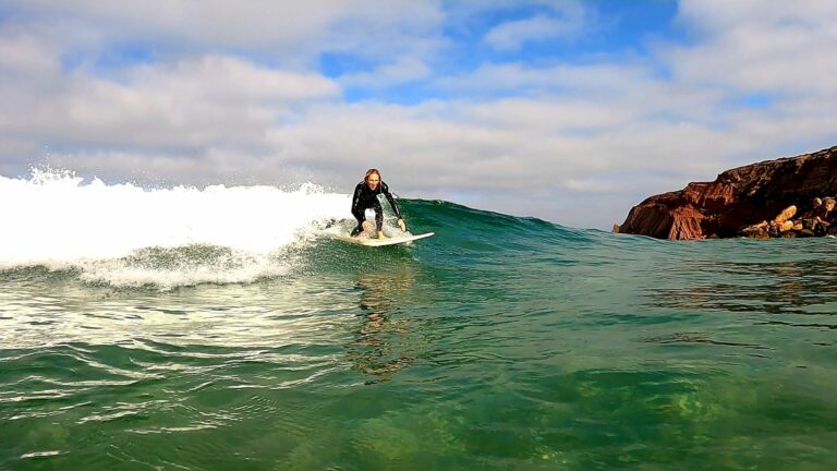surfing summer waves surf guide algarve