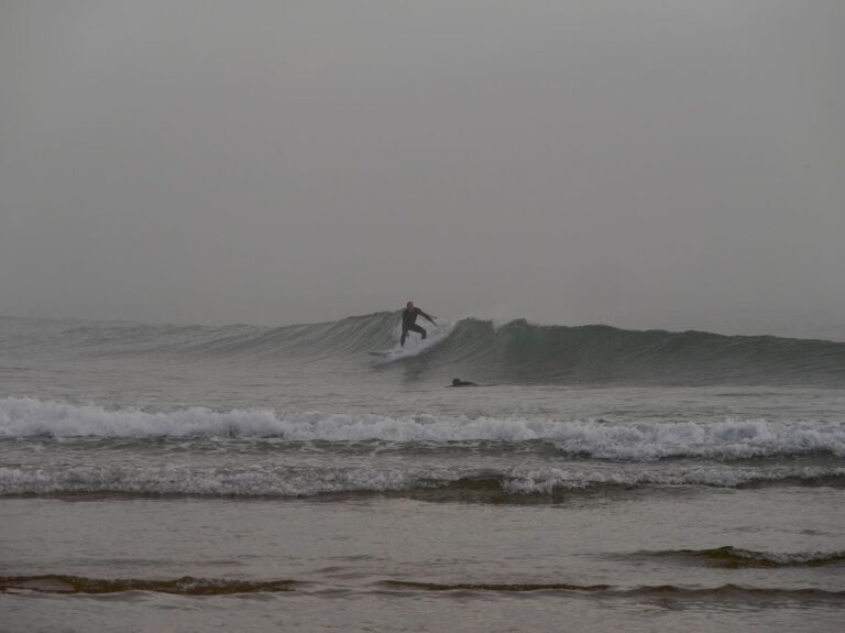 Fun Surf Meia Praia Lagos with Surf Guide Algarve