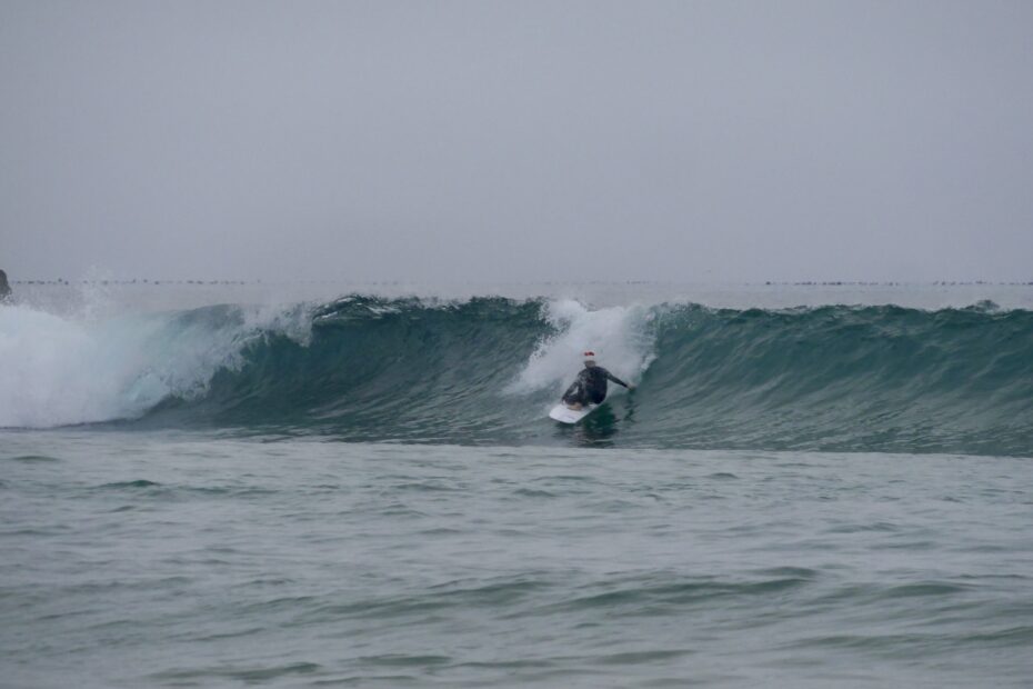 christmas surf left surf guide algarve