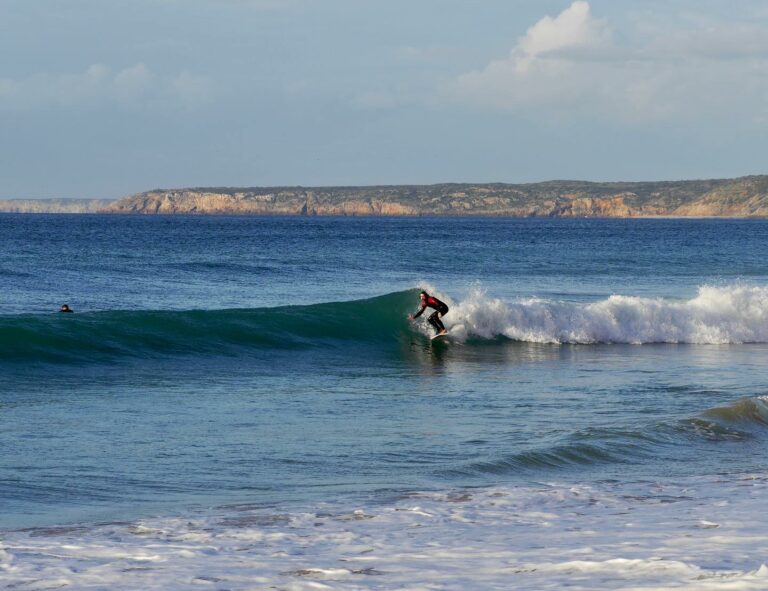 small wave fun at cabanas velhas surf guide algarve