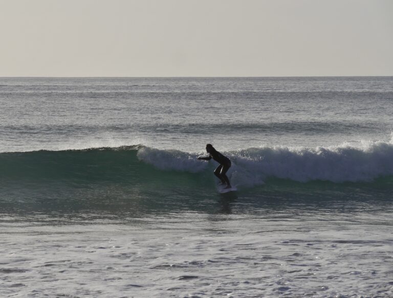 surfer girl barranco surf guide algarve