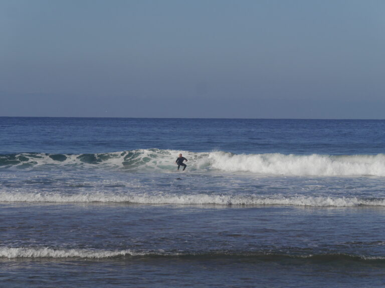 doing the right thing surf guide algarve in tonel