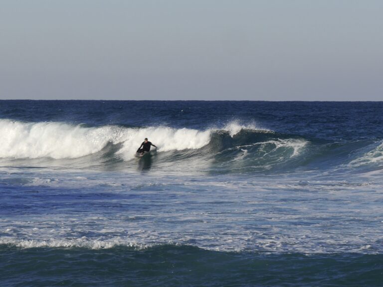 grab rail double up wave surf guide algarve