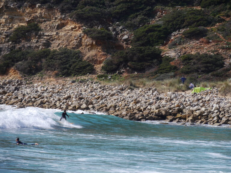 barranco left wave surf guide algarve