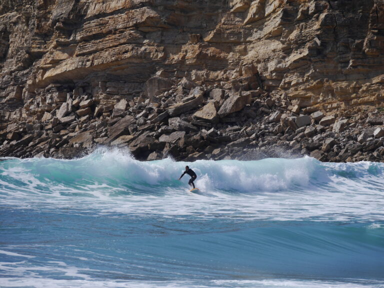barranco waves with surf guide algarve