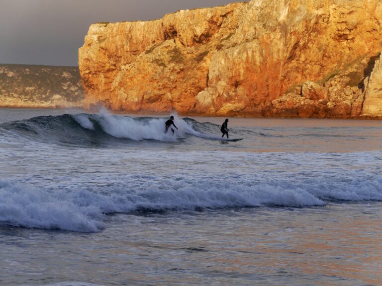 beliche cliffs surf guide algarve