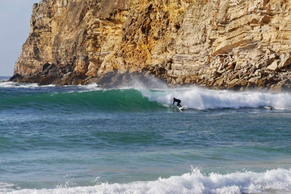 perfect wave barranco surf guide algarve
