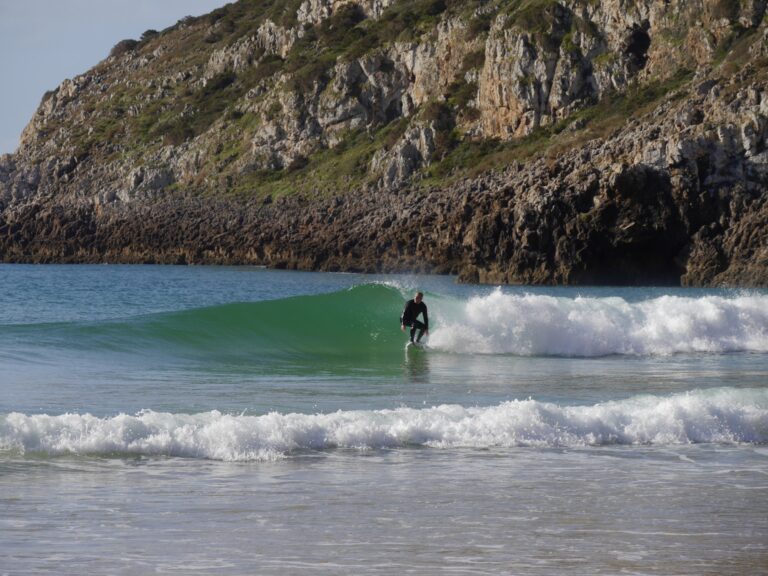 perfect wave surf guide algarve