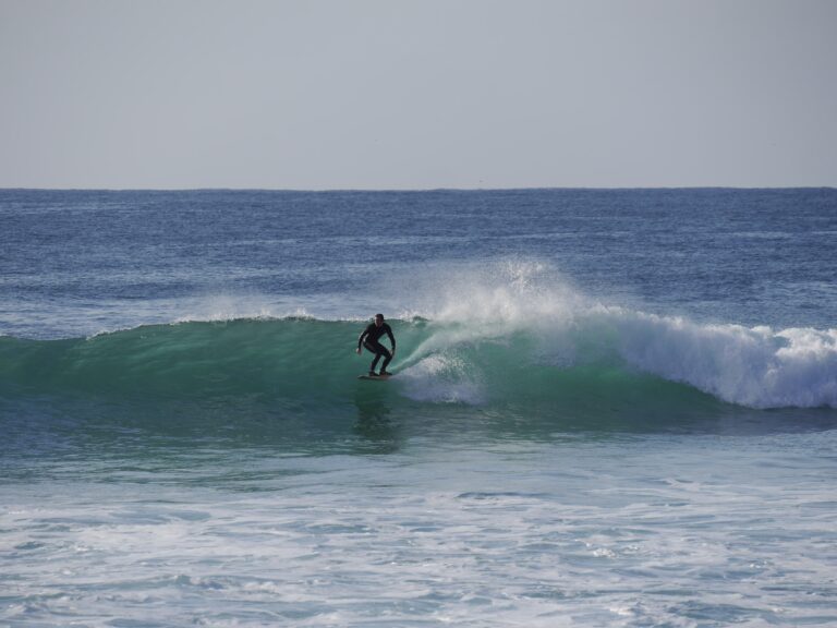 surf guide algarve guest surfing mareta