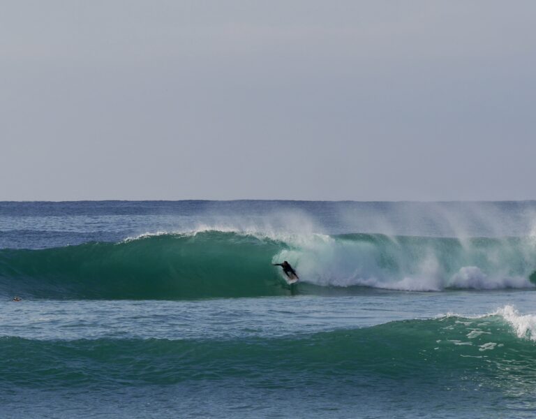 tube surf guide algarve mareta sagres