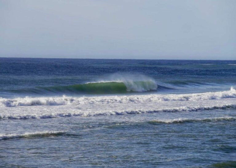 Burgau surfing epic day, surf guide algarve