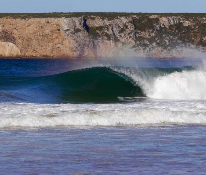 beliche empty barrels surf guide algarve