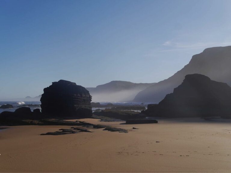 castelejo beach sunrise surf guide algarve