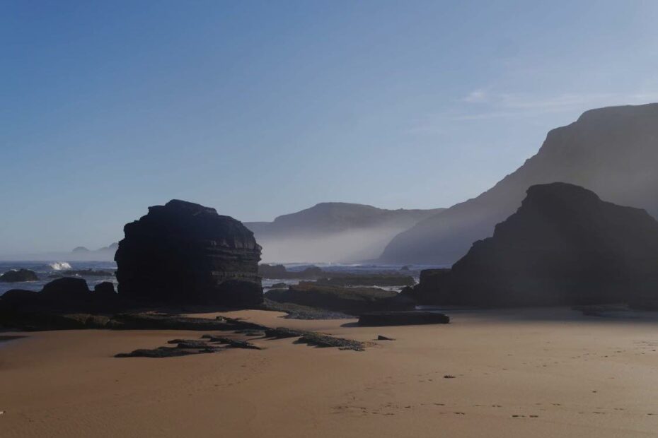 castelejo beach sunrise surf guide algarve